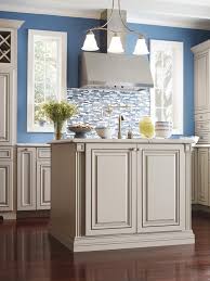 Последние твиты от diamond cabinets (@diamondcabinet). Diamond Vibe Cabinetry Valero Maple Limestone With Brown Sugar Glaze Traditional Kitchen Other By Masterbrand Cabinets Inc