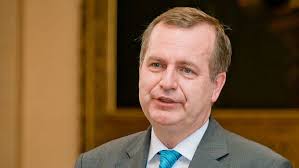 Tomáš zima is the author of univerzita ve službách republiky. Rektor Univerzity Karlovy Tomas Zima Aktualne Cz