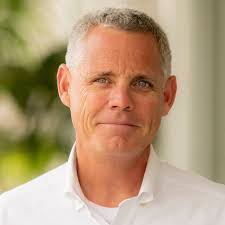 Jerry Helms's Instagram, Twitter & Facebook