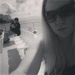 Jennifer Naslund's Instagram, Twitter & Facebook