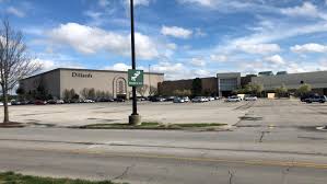 Jul 11, 2021 · shop at dillards woodland hills mall in tulsa, oklahoma for exclusive brands, latest trends, and much more. Tulsa S Woodland Hills Mall Will Reopen This Week Ktul
