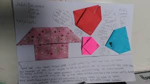 Hiasan mading dari kertas origami. 22 Ide Kreatif Praktik Baik Literasi Baca Tulis Ala Dna Writing Club Keisya Avicenna