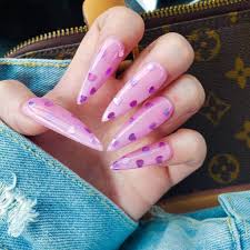 Valentine's day is the one day of the year that promotes (and excuses) unapologetically indulging in sweets and spreading the love via a cheeky note or two. 30 Great Valentine S Day Nail Art Ideas Ideasdonuts