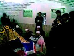 Sa'ad ibn abi waqqas was similar to other sahabah such as omar ibn al khatab because omar was deeply enthusiastic of erectifying any problems with his sa'ad was similar to khalid ibn waleed as well because they were both great, brave leaders of armies. Mazar Of Hazrat Saad Bin Abi Waqas Guangzhou China Youtube