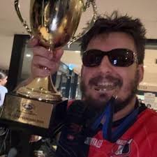 Which fight would sell more ? Poatan vs Jones or Topuria vs Makachev