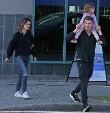 The canadian national has ancestry that lies in denmark, sweden how did he meet rachel bilson and when did the couple split up? Hayden Christensen Que Sale Rachel Bilson Wedding Marcus Reid
