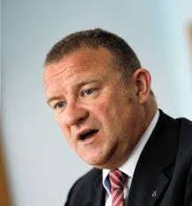 Highland Council leader Drew Hendry named as SNP challenger to MP Danny  Alexander