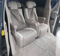 Can the Allspace's middle row seat be changed to separate ...