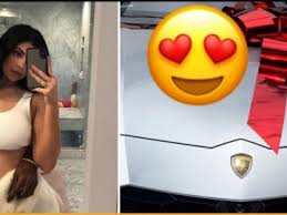 Milf aunty (2021) season 1 uncutadda exclusive. Kylie Jenner S Daughter Stormi Webster Turns One