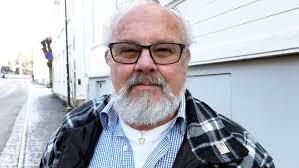 Vil gjøre stas på forfatter som ble kjeppjaget fra Grimstad