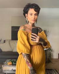 Kehlani Gives Birth To Baby Girl At Home Standing Up