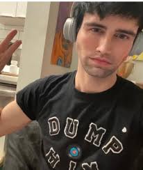 50yo single gay male looking to move to Chicago. Any recommendations