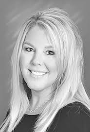 Jasmine Leary's Instagram, Twitter & Facebook