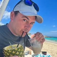 Rebecca Town (@RebeccaLTown)