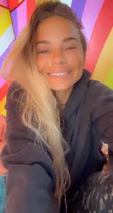 Sleepy biotch over hererawwww! lol!