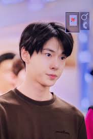 He is the main vocalist of nct u and nct 127. Nct Doyoung Cute Nct 127 Nct Taeyong