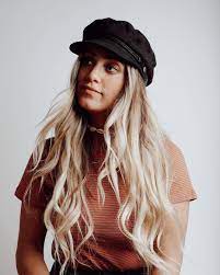 Bfb Hair On Instagram Long Hair Hat Hair However You Want Hair Loturley Wearing The Classic Set In Melt My He Hat Hairstyles Long Hair Styles Classic Set