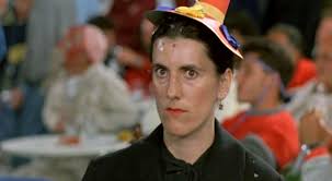 Il commissario lo gatto is a 1987 italian comedy film directed by dino risi.it was shown as part of a retrospective on italian comedy at the 67th venice international film festival. Il Commissario Lo Gatto 1986 Un Equivoco Di Fondo Il Zinefilo