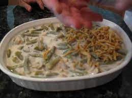Si nunca has tenido la experiencia de preparar un pavo y quieres sorprender a tus familiares y amigos, sigue estas recomendaciones para cocinar tu pavo de thanksgiving. The Green Bean Casserole Youtube