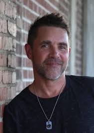 Wiley Pearson's Instagram, Twitter & Facebook