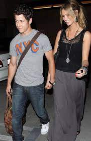 Delta goodrem is currently dating matthew copley. Delta Goodrem Getting Married To Musician Matthew Copley