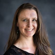 Kim Pittman's Instagram, Twitter & Facebook