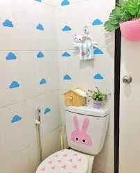 Yuk, hias kamar mandi dengan 10 rekomendasi aksesori kamar mandi yang unik! 31 Dekorasi Kamar Mandi Minimalis Makin Unik Cantik 2021 Dekor Rumah