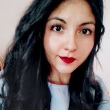 Liz Monroy (@AbercromLiz)