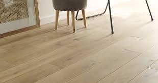 les parquets vont vous surprendre parquet bois massif parquet en chene deco salle a manger