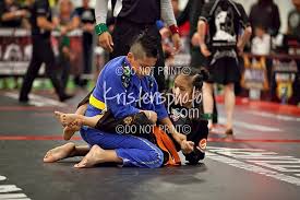 Champion Gio Clearing The Guard At The 2013 Seattle Naga Adamson Bros Brazilian Jiu Jitsu Seaside Bjj Orbjj Com 30 Brazilian Jiu Jitsu Jiu Jitsu Athlete