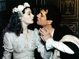 Romeo and juliet william shakespeare. Laurence Olivier And Vivian Leigh Once Played Romeo And Juliet As Real Life Star Crossed Lovers Chicago Tribune