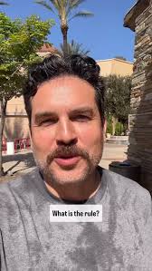 What’s the rule? Is there a rule? Is it my responsibility or is it the gyms  responsibility? Asking for myself. #gymjourney #gymettiquette #goldsgym  #24hourfitness #lafitness #vlogger