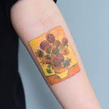 Oi tattooer, balloon dog by jeff koons, @oi_tattooer. Art History Inspired Tattoos