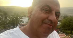 Open invite to funeral of 'His Lordship' and 10 other Nottinghamshire  tributes