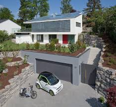 Berschneider Berschneider Architekten Bda Innenarchitekten Neumarkt Netto Plus Energiehaus F 2011 Stuttgart Haus Hanglage Haus Bauen Fassade Haus