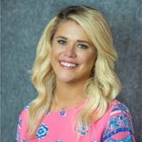 Donna Simerly's Instagram, Twitter & Facebook