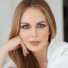 Isabel Riera (@isabelriera) · Miami, FL