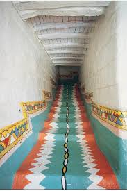 Pin By Laura Explore Arabia On Saudi Arabia House Paint Exterior Bedouin Decor Stairways