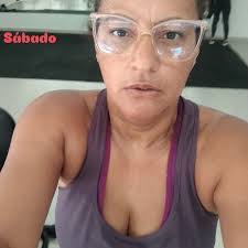 Edina Silva's Instagram, Twitter & Facebook