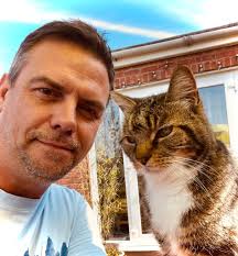 RG40 MISSING CAT Ronnie has gone missing from Warren House Road in  Wokingham. He's a large neutered male, has similar markings to a Bengal and  very friendly but skittish. He was last