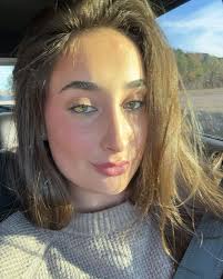 Alea Lasaponara (@alealasaponara) • Instagram photos and videos