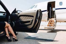 Private jet plane flying above dubai city in beautiful sunset li. Rent Private Jet For Instagram Photos Business Insider