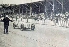 Lewis hamilton a remporté le grand prix d'espagne, sa 88ième victoire en carrière. Datei Robert Benoist Vainqueur Du Grand Prix D Espagne 1927 Sur Delage 1 5l A Lasarte Jpg Wikipedia