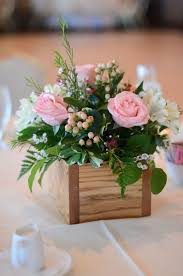 31 Diy Floral Arrangements For Adding Some Flower Power To Your Home Relaxwoman Flower Arrangements Diy Flower Centerpieces Floral Arrangements Diy