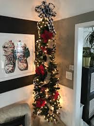 Rustic Themed Christmas Tree Ribbon On Christmas Tree Buffalo Plaid Christmas Tree Christmas Tree Themes