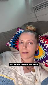 SJP's Baby Bump Revealed with a Birkin Purchase