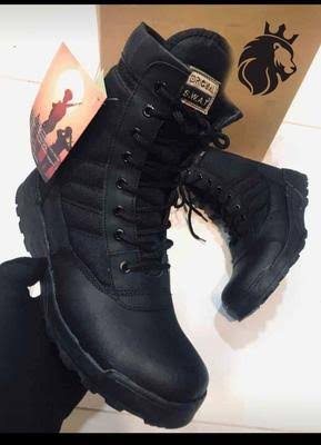 Mens Black Rubber Army Boots – Ankle Height Combat Boots with Durable Sole