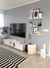 Inspiration and ideas for wall diy, home gallery walls, wall paper, wall stencils, wall decor, wall art black accent wall: Kleur Wand Living Room Decor Tips Living Room Decor Apartment Inexpensive Living Room