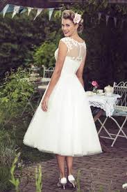 Get the best deals on one shoulder tea length wedding dress and save up to 70% off at poshmark now! Amazing Tea Length Wedding Dresses Ball Gowns To Have A Lovely Look At Styleaisle Uk