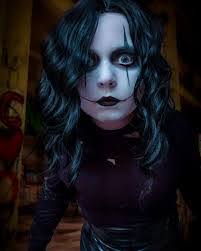 Misty Mincks's Instagram, Twitter & Facebook